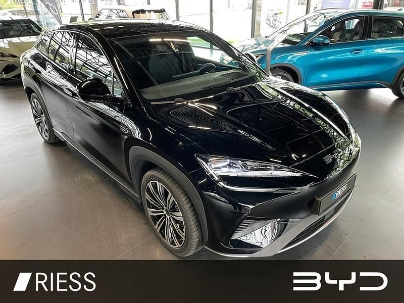 Neu BYD Sealion 7 389 kW (530 PS) 2025 Obsidian black SUV