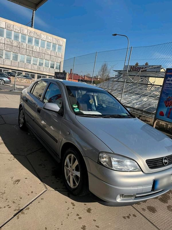 Gebraucht Opel Astra 84 PS (61 kW) 2001 Grau Limousine