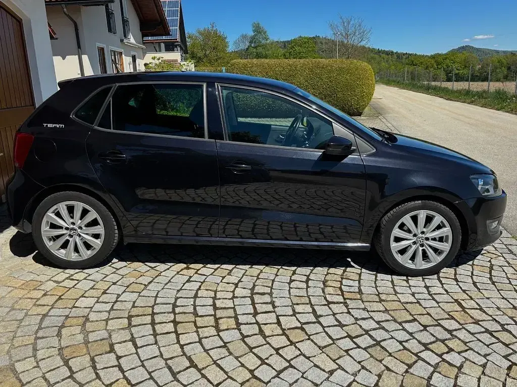 Usata VW Polo Team 105 CV (77 kW) 2011 Nero Utilitaria
