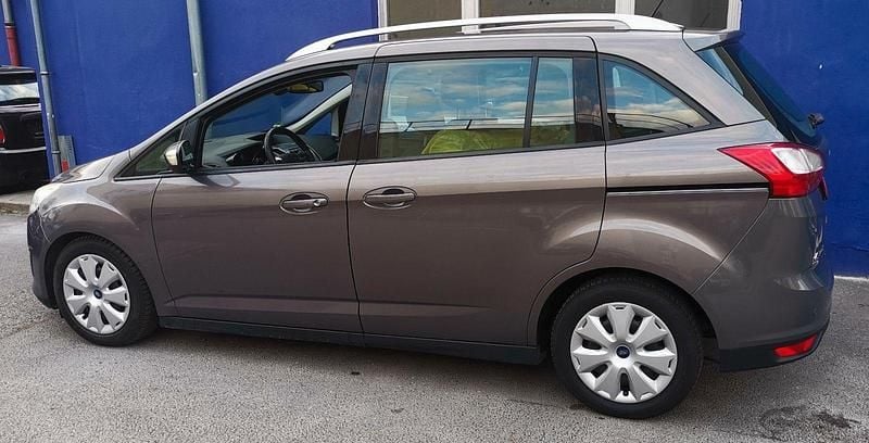 Gebraucht Ford Grand C-Max 150 PS (110 kW) 2012 Grau Van / Kleinbus
