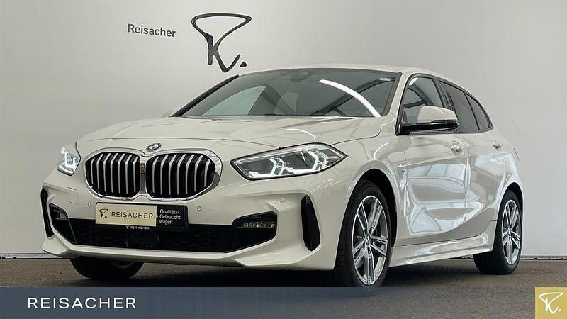 Alpinweiss Gebraucht 2023 BMW 118 Shadowline Kleinwagen | 22.990 € (Fairer Preis) - Bild 1/4