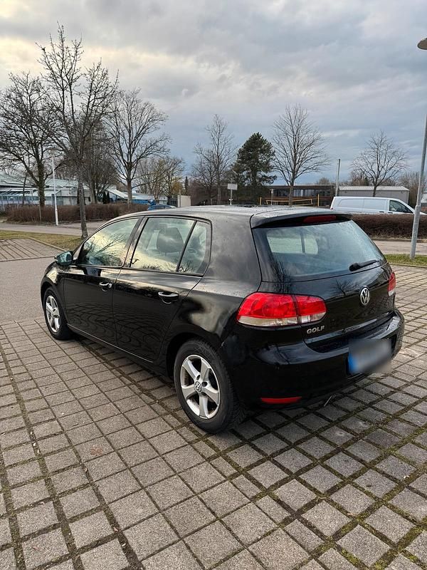 Gebraucht VW Golf VI 80 PS (58 kW) 2009 Schwarz Kleinwagen