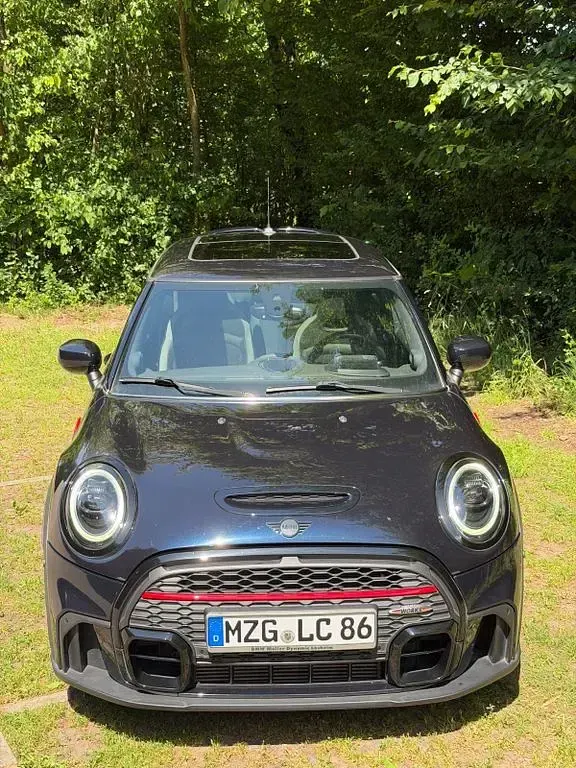 Gebraucht Mini John Cooper Works 231 PS (169 kW) 2021 Blau Kleinwagen
