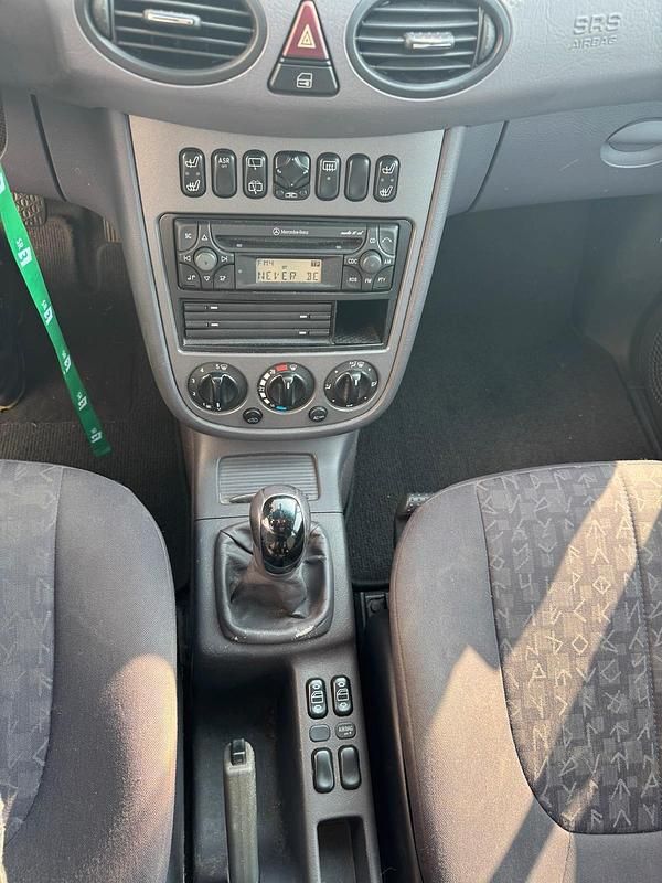 Gebraucht Mercedes A140 80 PS (58 kW) 2003 Grau Kleinwagen