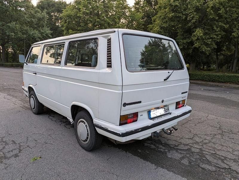 Usado VW Multivan 69 HP (50 kW) 1987 Branco Monovolume