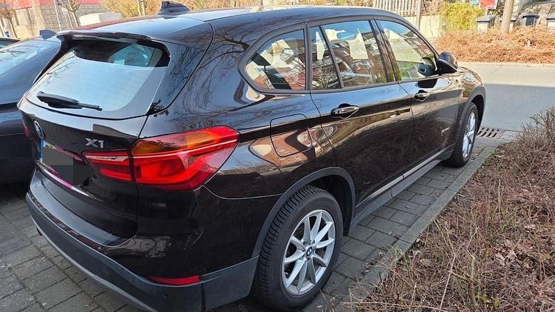 Gebraucht BMW X1 Advantage 150 PS (110 kW) 2016 Braun SUV