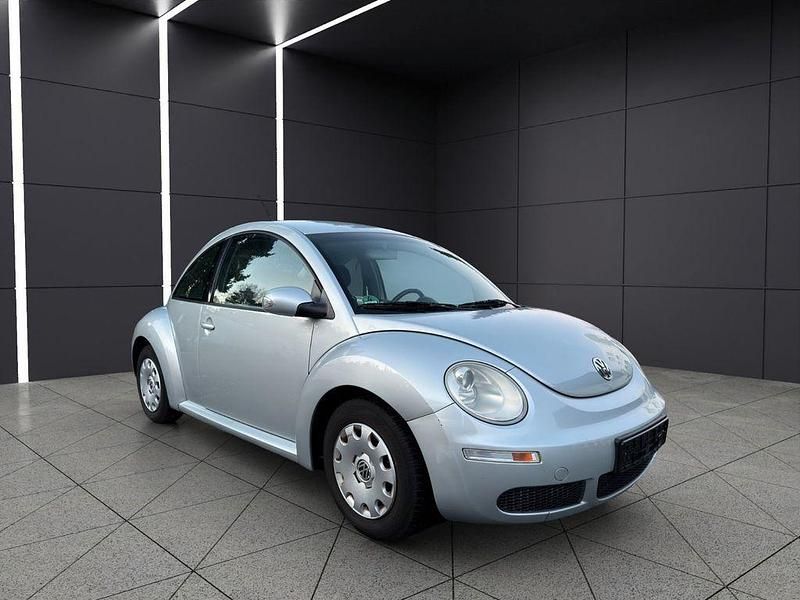 Gebraucht VW New Beetle 102 PS (75 kW) 2009 Silber Kleinwagen