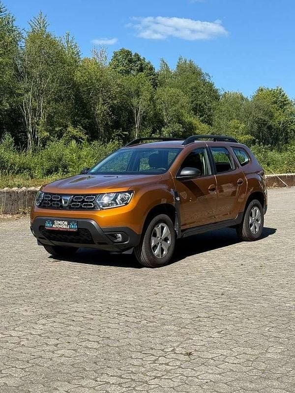 Orange Gebraucht 2020 Dacia Duster Comfort SUV | 9.990 € (Superpreis) - Bild 1/3