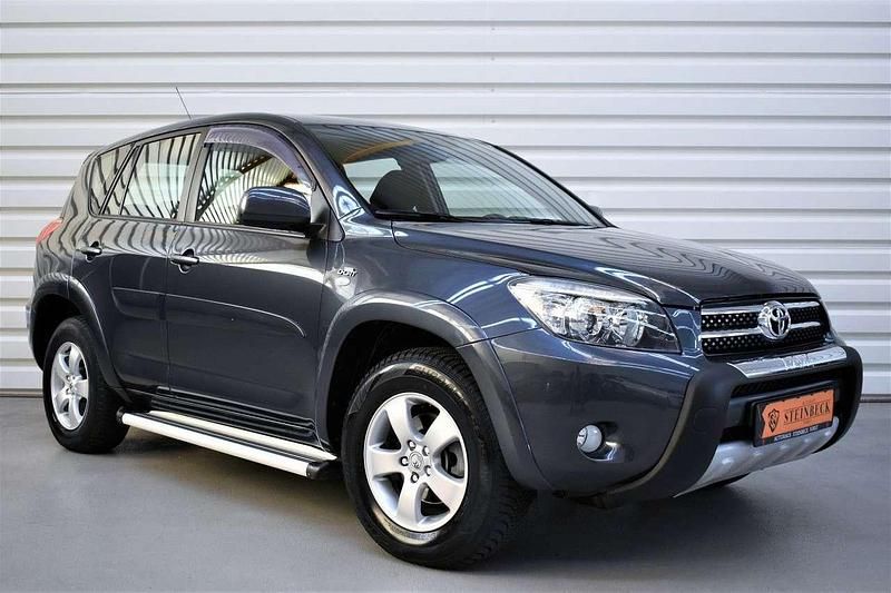 Grau Gebraucht 2007 Toyota RAV4 Sol SUV | 11.990 € - Bild 1/4