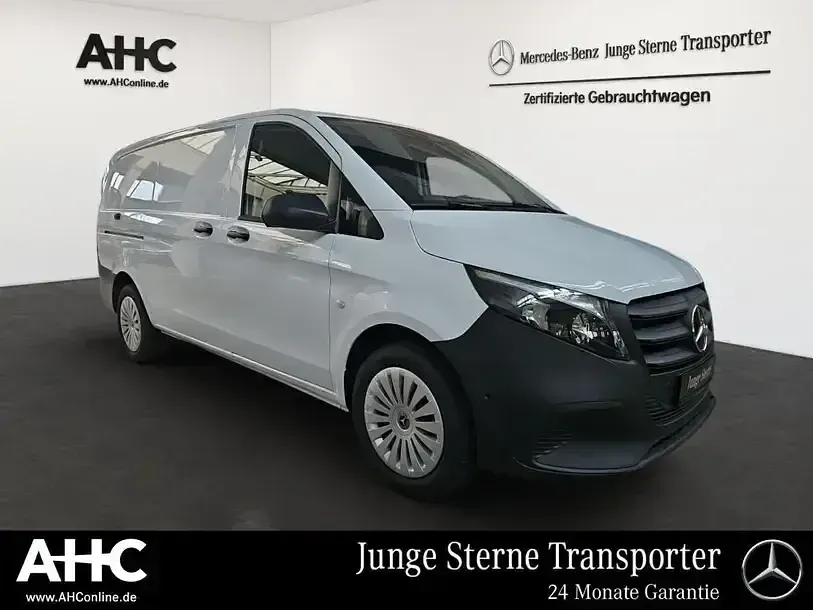 Gebraucht Mercedes Vito 163 PS (119 kW) 2024 Weiß Van