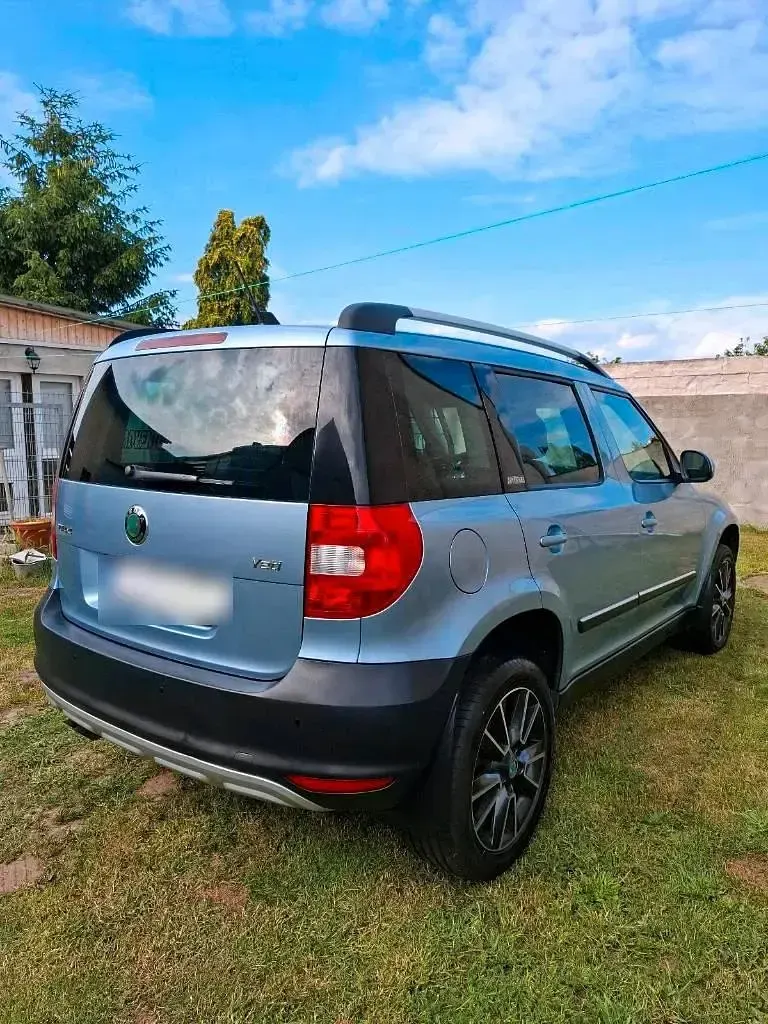 Gebraucht Skoda Yeti Adventure 2013 Blau SUV