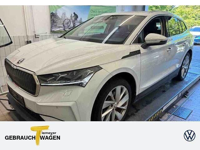 Weiß Gebraucht 2021 Skoda Enyaq iV SUV | 23.970 € (Fairer Preis) - Bild 1/4
