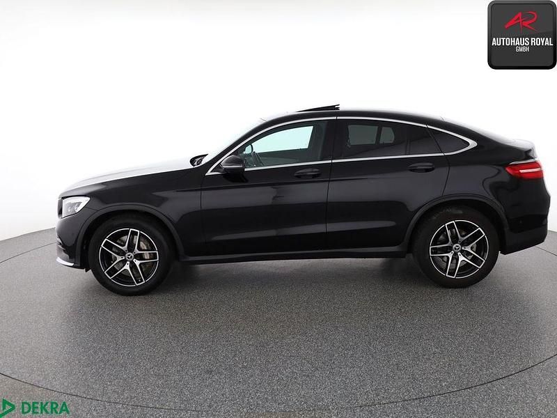 Gebraucht Mercedes GLC250 AMG 211 PS (155 kW) 2019 Schwarz Coupé