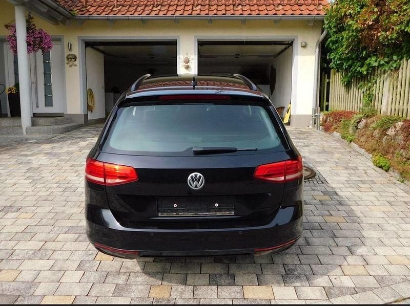 Gebraucht VW Passat 150 PS (110 kW) 2016 Schwarz Kombi