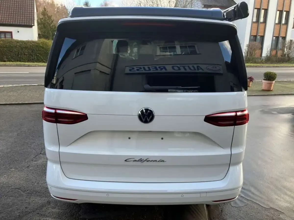 Neu VW California Beach 150 PS (110 kW) 2026 Candyweiß Van