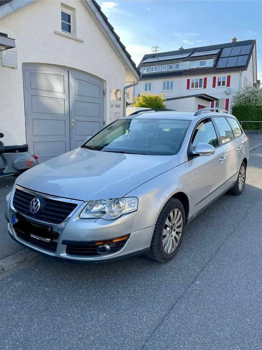 Gebraucht VW Passat 102 PS (75 kW) 2006 Silber Limousine