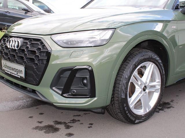 Gebraucht Audi Q5 S-Line 204 PS (150 kW) 2024 Grün SUV