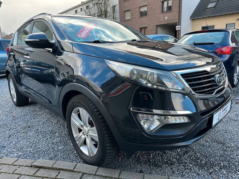 Schwarz Gebraucht 2012 Kia Sportage Vision SUV | 7.950 € (Fairer Preis) - Bild 1/4