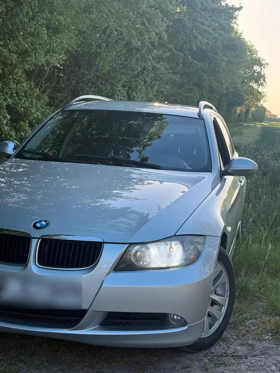 Gebraucht BMW 320 163 PS (119 kW) 2005 Silber Kombi
