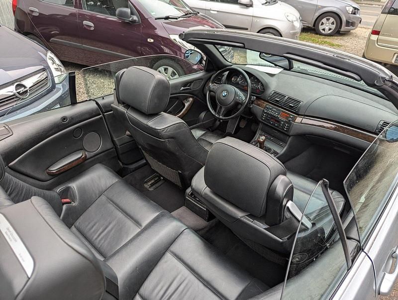 Gebraucht BMW 325 Cabriolet 192 PS (141 kW) 2004 Silber Cabrio