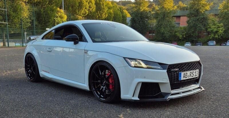Weiß Gebraucht 2017 Audi TT RS Comfort Coupé | 49.900 € (Fairer Preis) - Bild 1/4
