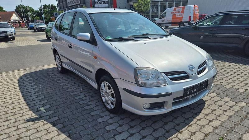 Silber Gebraucht 2006 Nissan Almera Tino Acenta Van / Kleinbus | 3.350 € (Etwas zu teuer) - Bild 1/4