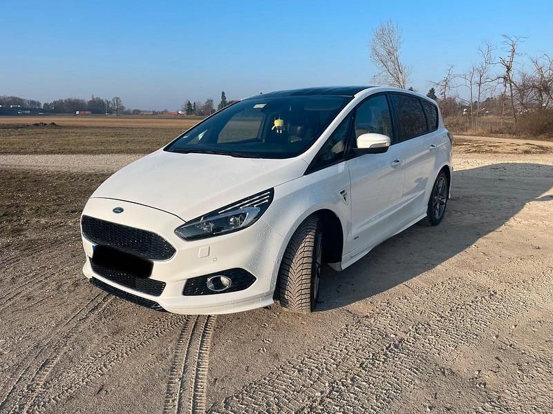 Gebraucht Ford S-MAX ST-Line 190 PS (139 kW) 2019 Weiß Van / Kleinbus
