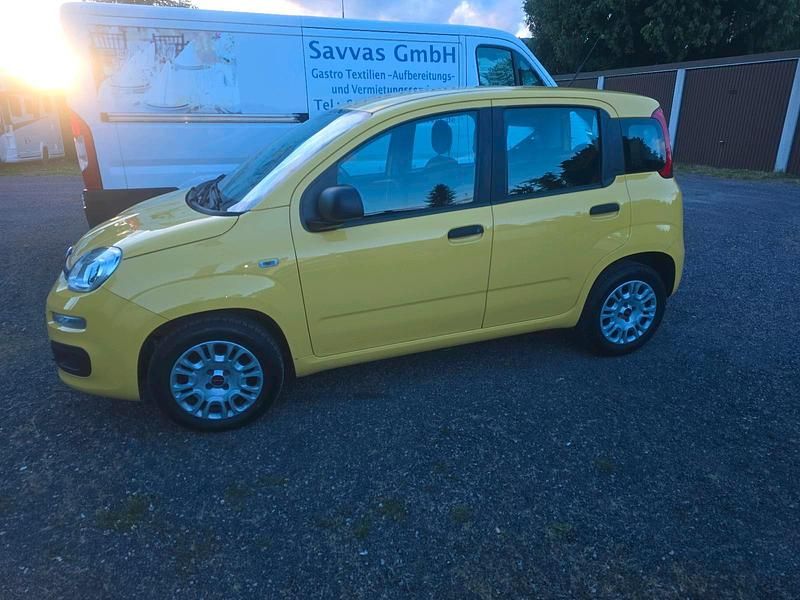 Gebraucht Fiat Panda 69 PS (50 kW) 2020 Gelb Kleinwagen