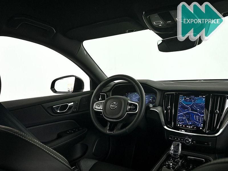 Gebraucht Volvo V60 Plus 349 PS (256 kW) 2025 Schwarz Kombi