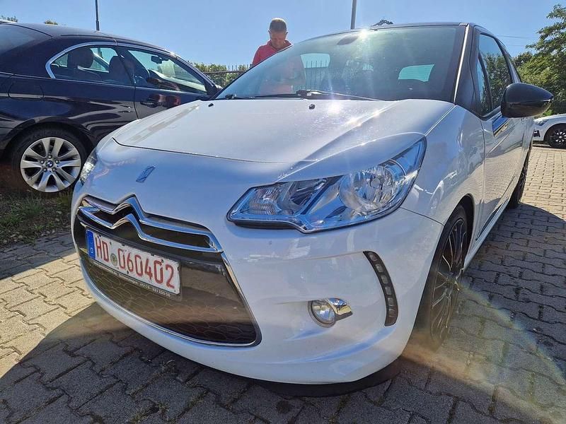 Gebraucht Citroën DS3 Sport Chic 156 PS (114 kW) 2012 Weiß Kleinwagen