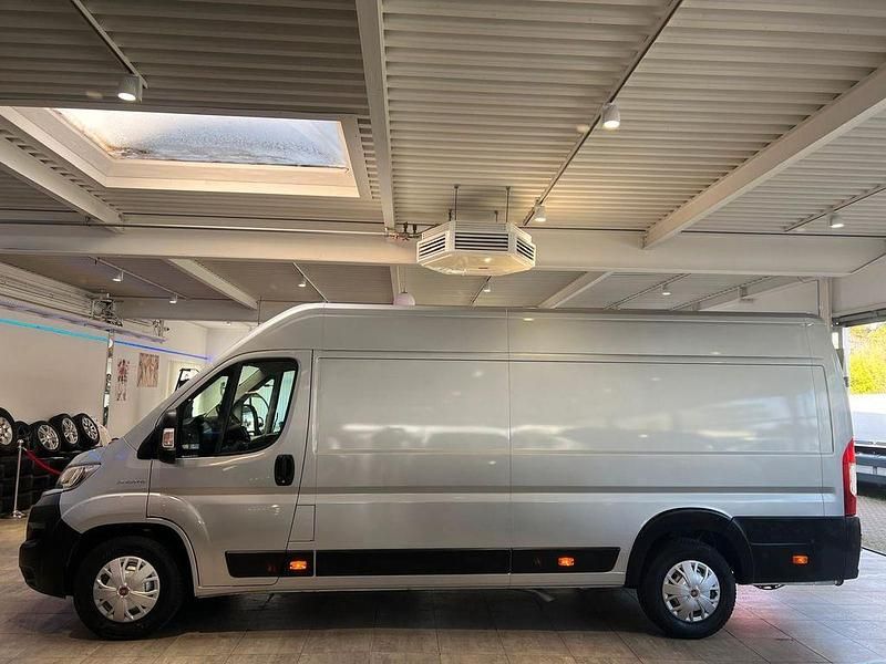 Gebraucht Fiat Ducato 148 PS (108 kW) 2019 Silber Van