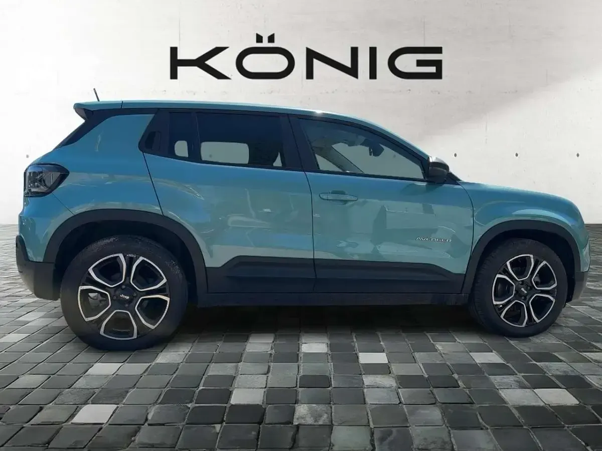 Gebraucht Jeep Avenger Altitude 114 kW (156 PS) 2023 Blau SUV