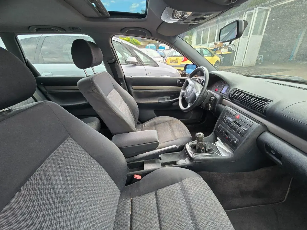 Gebraucht Audi A4 150 PS (110 kW) 2000 Grau Kombi