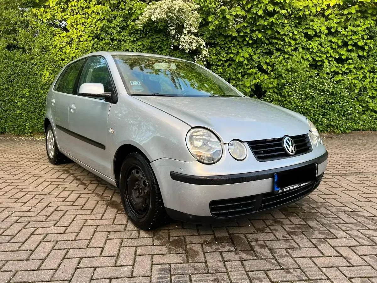 Gebraucht VW Polo 64 PS (47 kW) 2001 Silber Kleinwagen