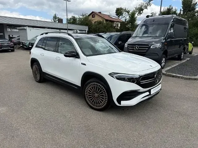 Gebraucht Mercedes EQB350 AMG line 214 kW (292 PS) 2022 Weiss SUV
