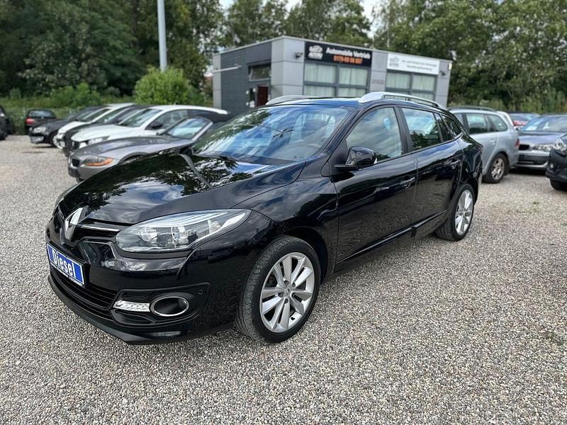 Gebraucht Renault Mégane III Initiale Paris 95 PS (69 kW) 2014 Schwarz Limousine