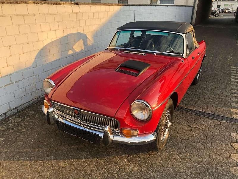 Gebraucht MG B 95 PS (69 kW) 1971 Rot Cabrio