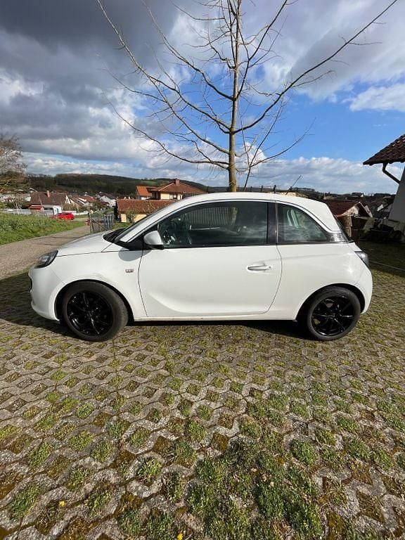 Second-hand Opel Adam 69 CP (50 kW) 2014 Alb Hatchback