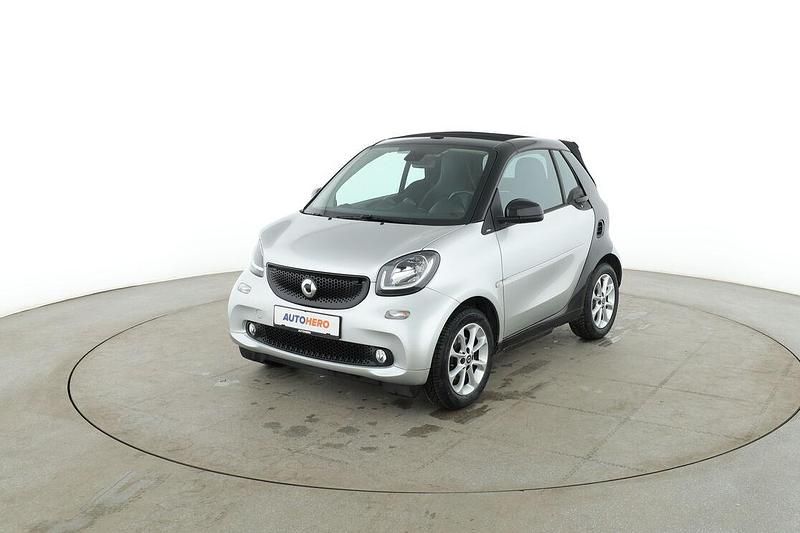 Gebraucht Smart ForTwo Cabrio Basis 90 PS (66 kW) 2019 Schwarz Cabrio
