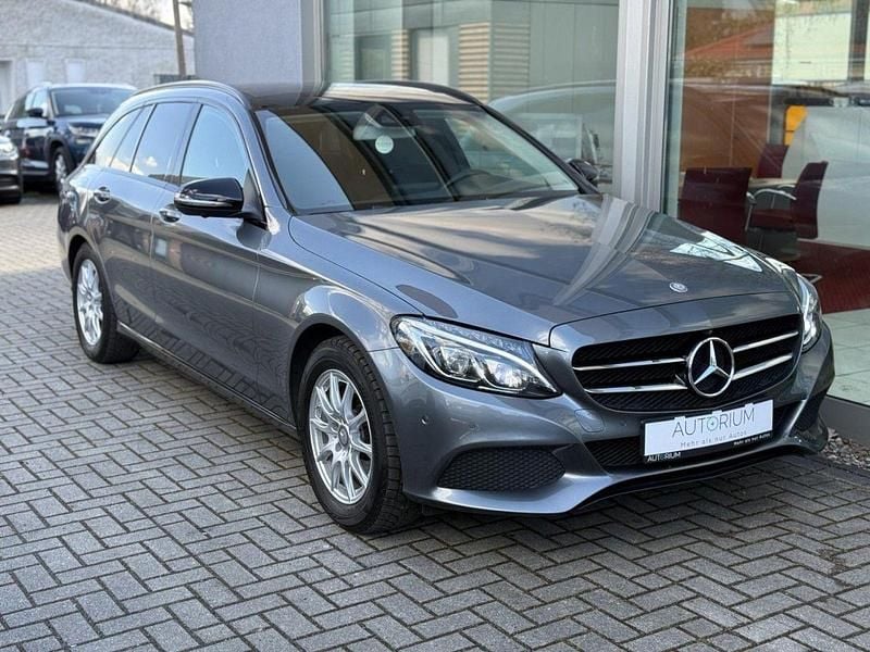 Gebraucht Mercedes C200 184 PS (135 kW) 2017 Grau Kombi