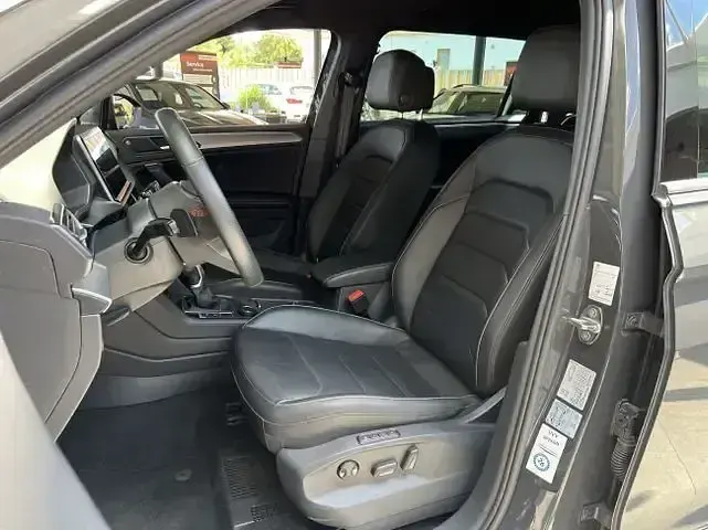 Gebraucht Seat Tarraco FR 150 PS (110 kW) 2023 Grau SUV