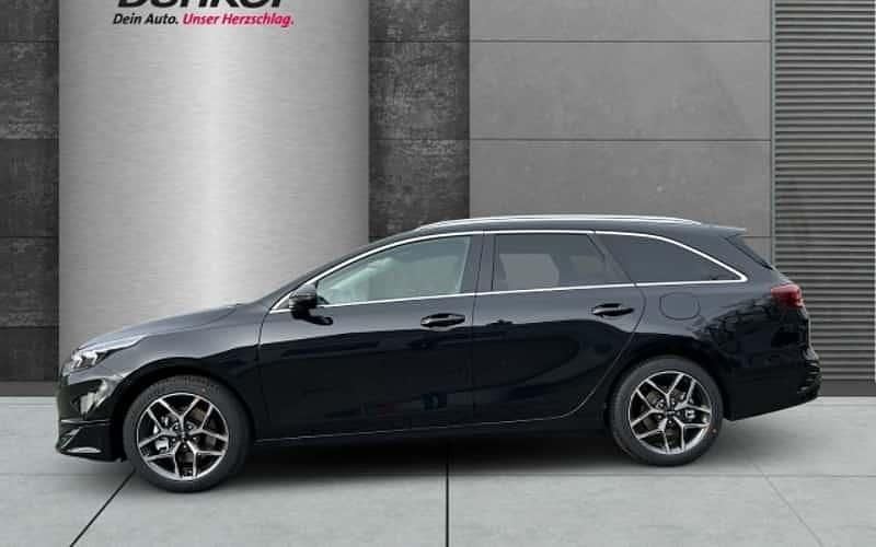 Schwarz Neu 2025 Kia Ceed Sportswagon Kombi | 26.890 € (Fairer Preis) - Bild 1/4