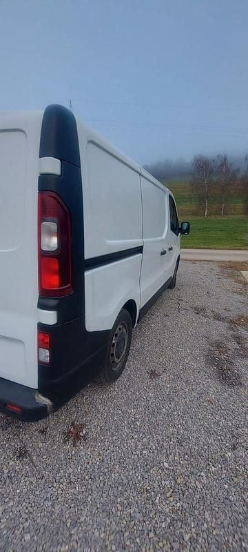 Gebraucht Opel Vivaro 90 PS (66 kW) 2016 Weiß Van / Kleinbus