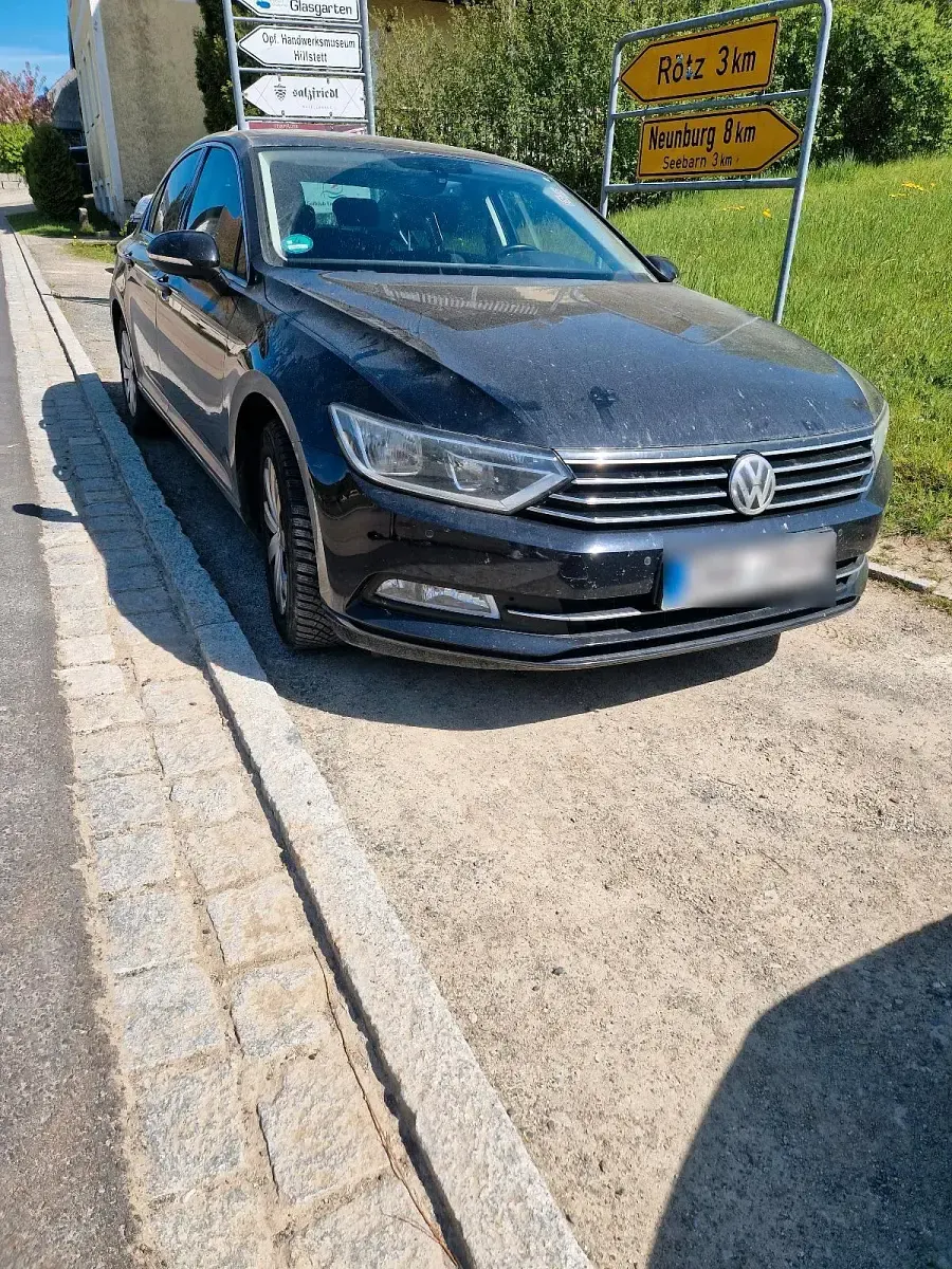 Gebraucht VW Passat 150 PS (110 kW) 2016 Schwarz Limousine