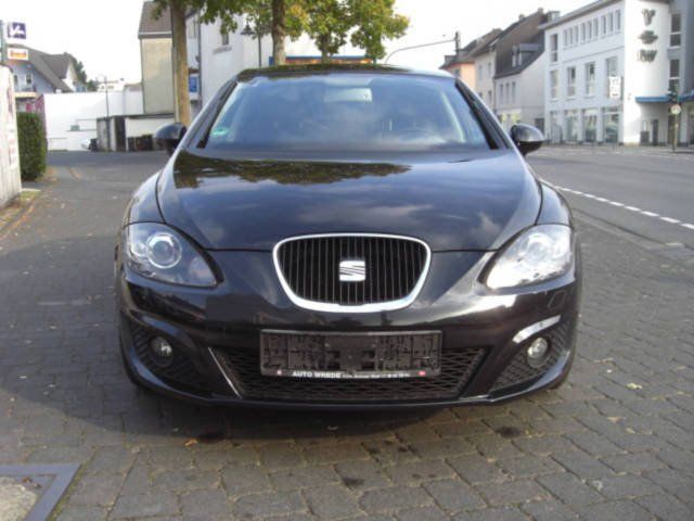 Second-hand Seat Leon Copa 105 CP (77 kW) 2011 Negru Berlinǎ