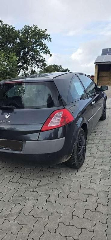 Gebraucht Renault Mégane Coupé Expression 113 PS (83 kW) 2004 Grau Coupé