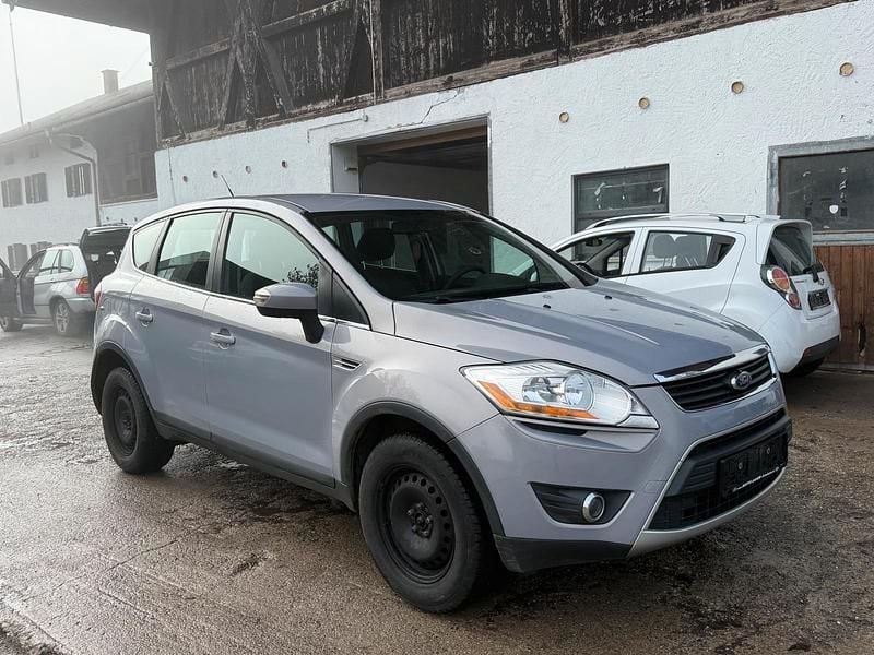 Gebraucht Ford Kuga 140 PS (102 kW) 2011 Grau SUV