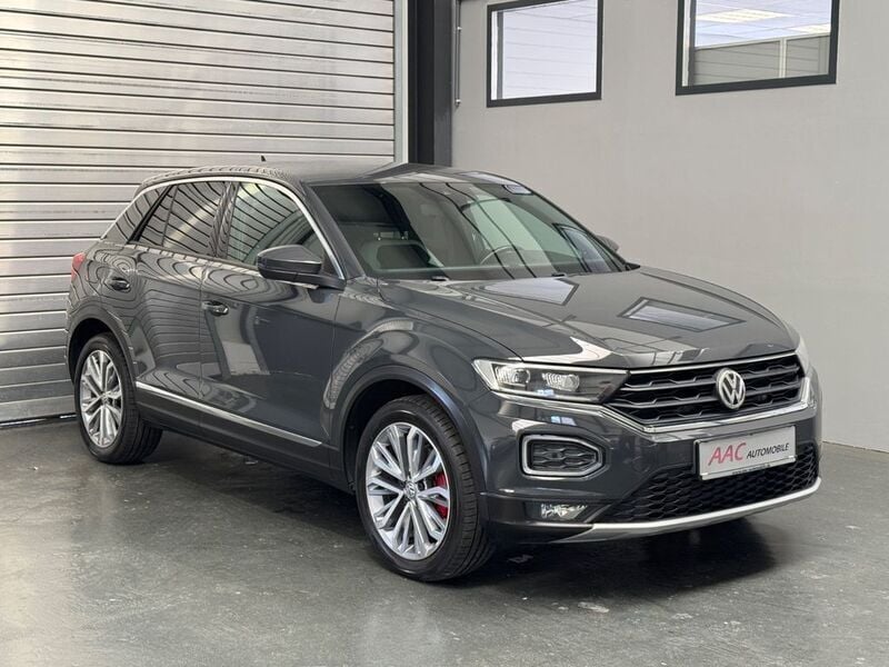 Grau Gebraucht 2018 VW T-Roc Sportline SUV | 19.850 € (Guter Preis) - Bild 1/4