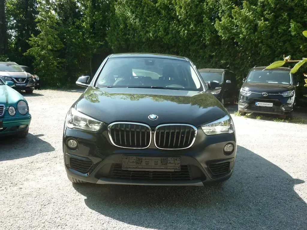 Gebraucht BMW X1 Advantage 136 PS (100 kW) 2017 Schwarz SUV