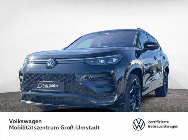 Grenadillschwarz metallic Neu 2025 VW Tayron R-line SUV | 68.980 € - Bild 1/4
